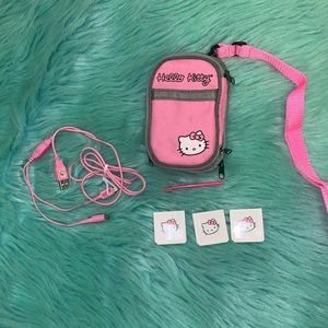 Nintendo DS Hello Kitty case with Accessories